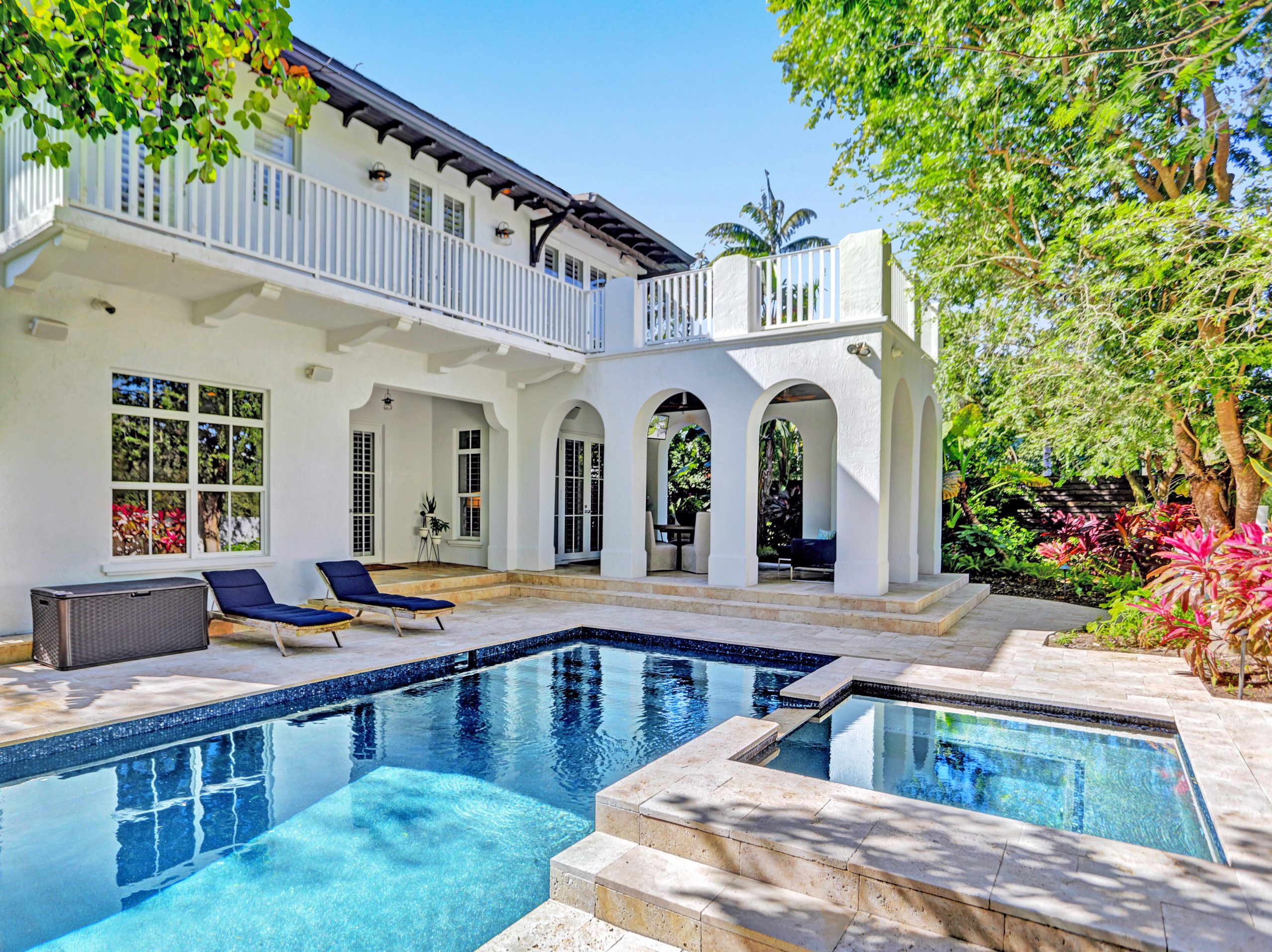 backyard florida